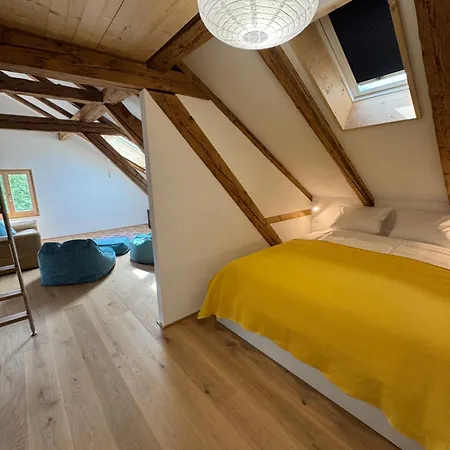 Dachboden Loft *